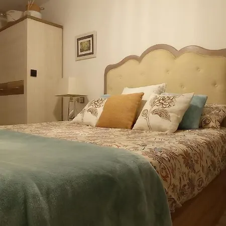 Apartamento La Escalerona Con Vistas Al Mar Apartamento *